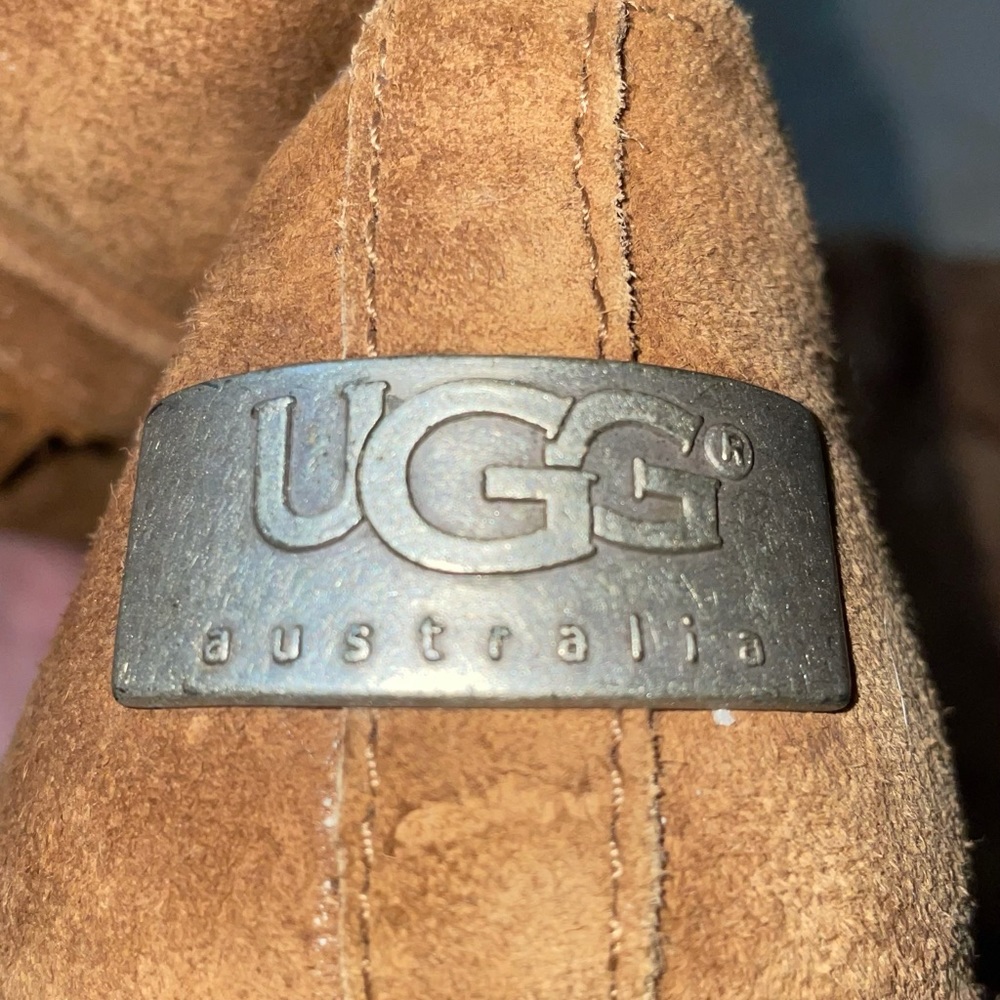 Gently used UGG Upside boots. - Picture 4 of 5